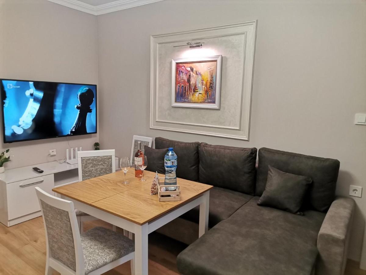Family Boutique Residence-Free Parking Veliko Tarnovo Exterior foto
