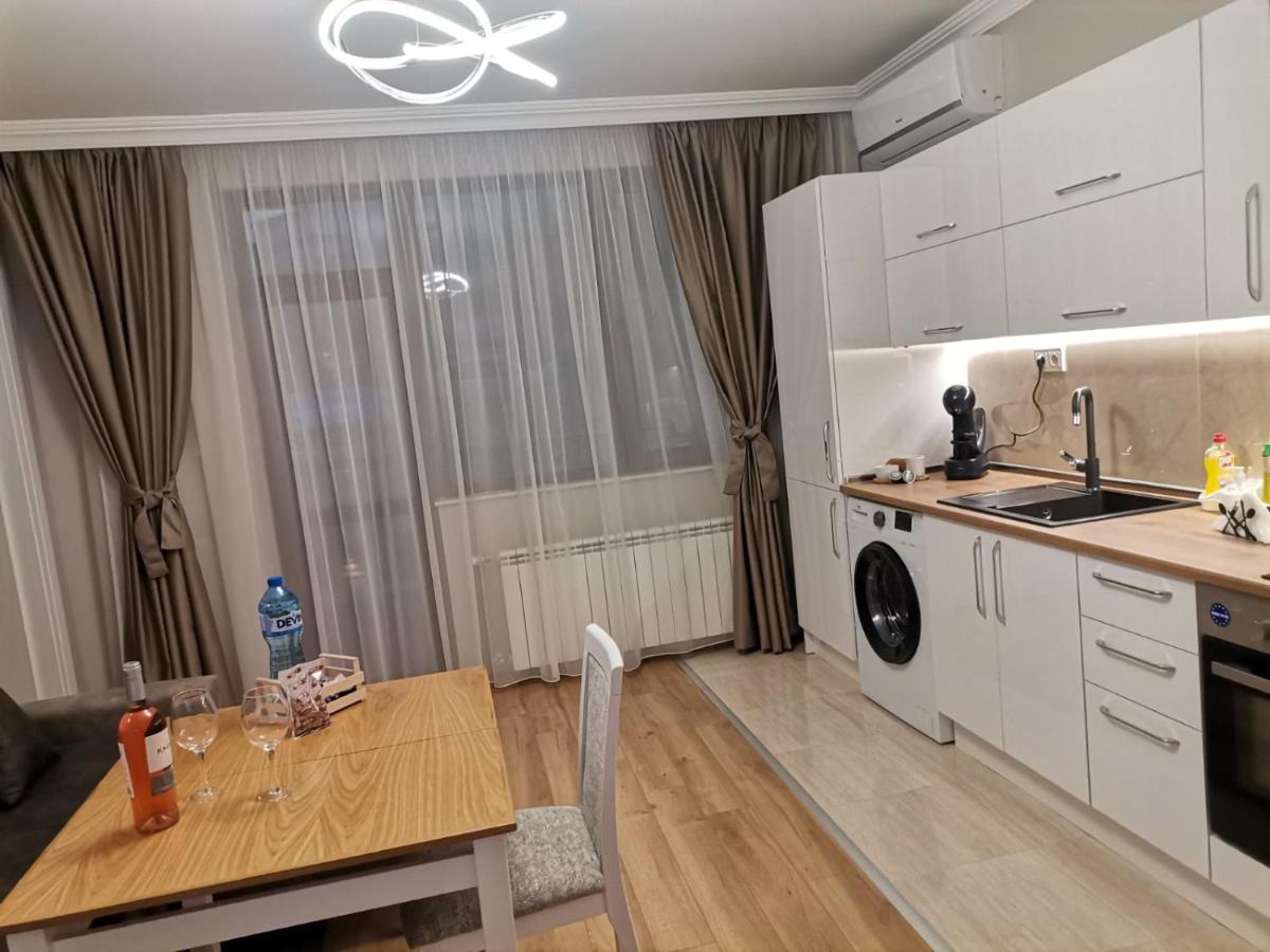 Family Boutique Residence-Free Parking Veliko Tarnovo Exterior foto