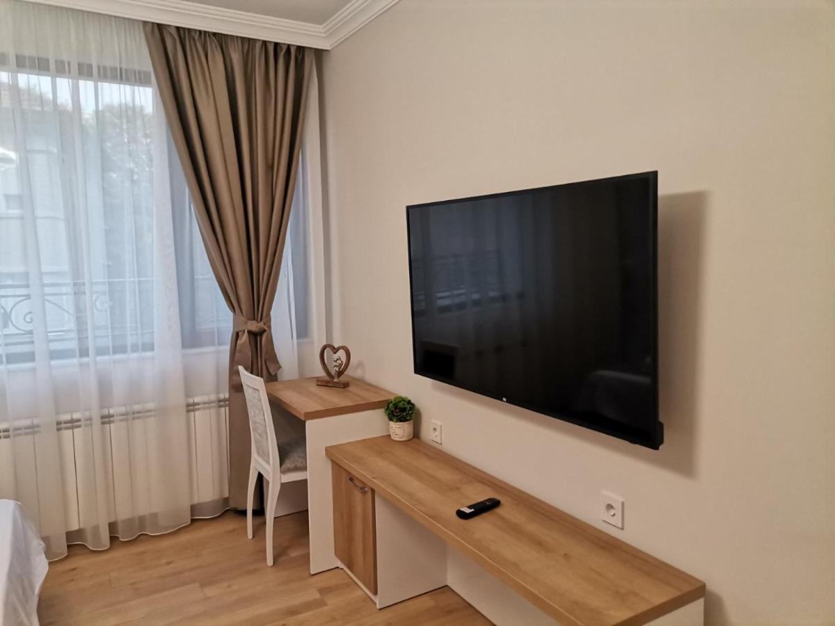 Family Boutique Residence-Free Parking Veliko Tarnovo Exterior foto