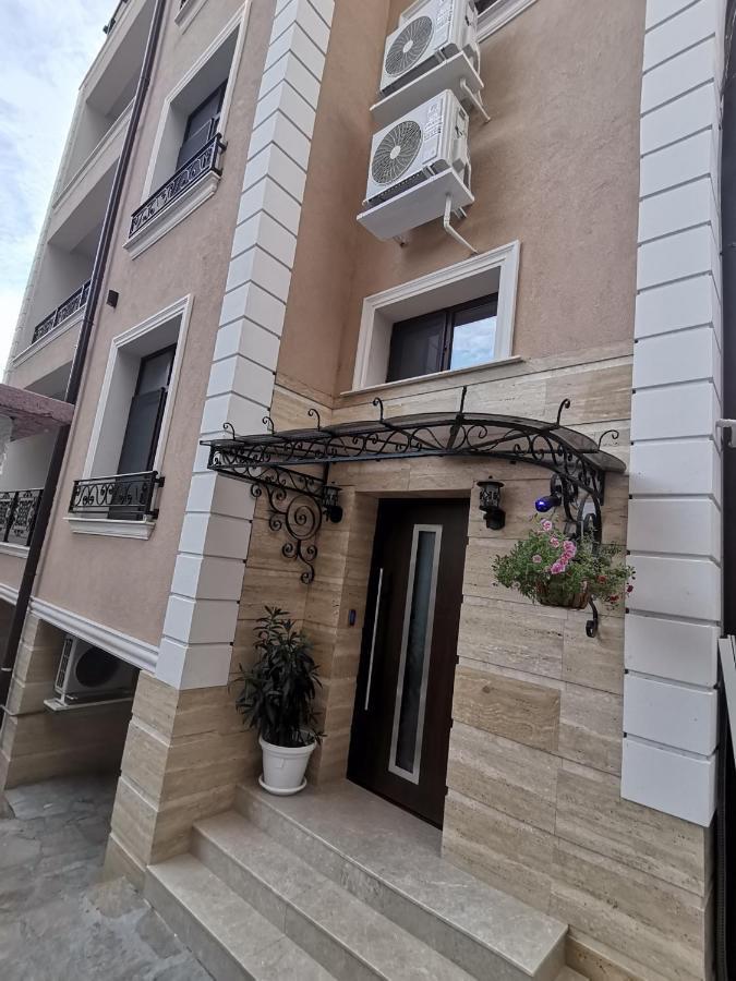 Family Boutique Residence-Free Parking Veliko Tarnovo Exterior foto